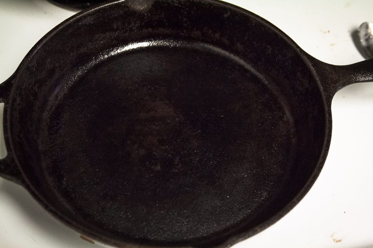 How-To-Clean-A-Cast-Iron-Skillet-12