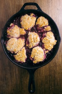 Blackberry Cobbler Bisquit Skillet 100