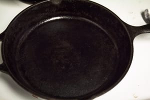 How To Clean A Cast Iron Skillet 12