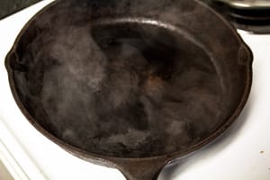 How To Clean A Cast Iron Skillet 8