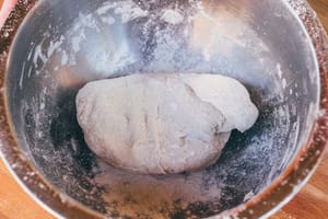 Crispy Skillet Pizza Dough 5