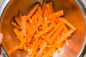 Baked Garlic Carrot Fries 2