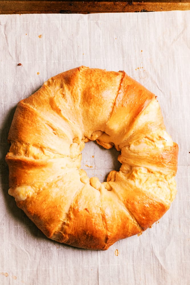 This Buffalo Chicken Crescent Ring checks all the boxes – it’s quick, packed with buffalo flavor, wrapped in  buttery crescent rolls that's perfect for feeding a crowd.