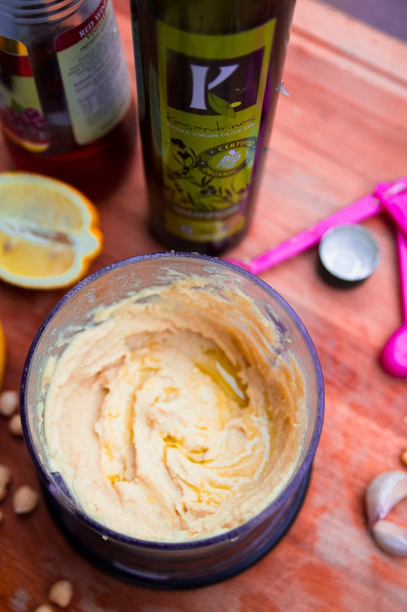 Easy 5-Minute Hummus