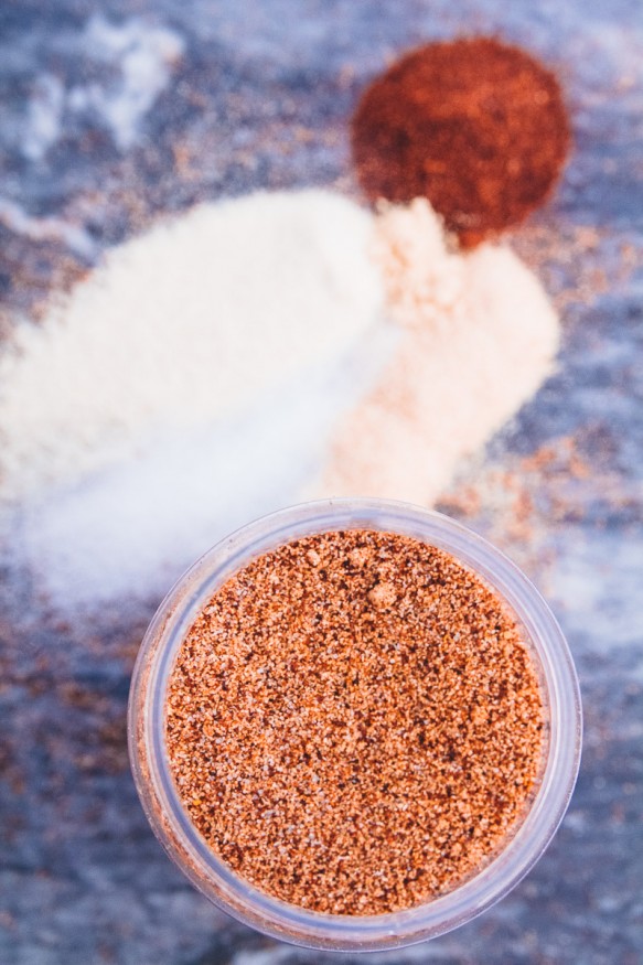 Texas Style Dry Rub For BBQs. Perfect for Chicken, Pork or Beef! #BBQ #Rub #Spice 