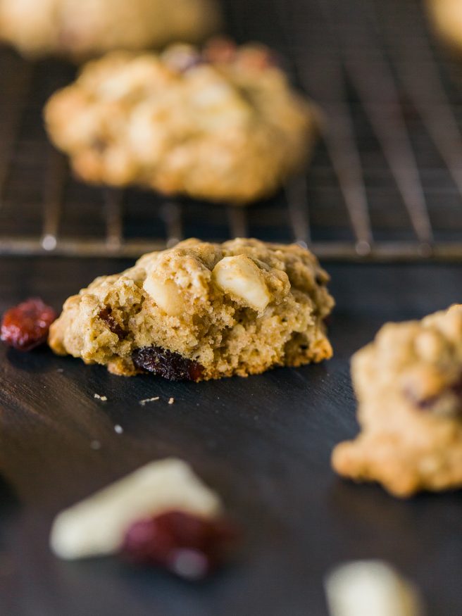 White Chocolate Macadamia Cranberry Oatmeal Cookies that are perfectly chunky, and soft to bite into all at the same time!