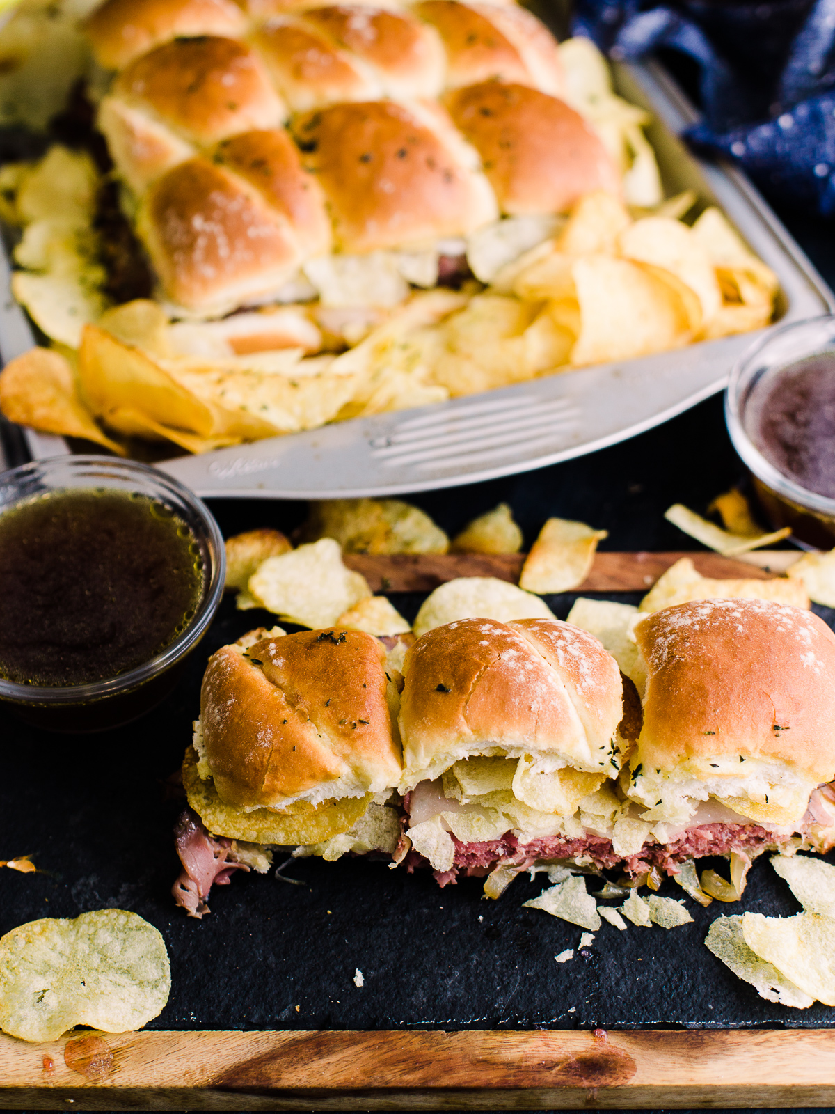 Potato Chip and Roast Beef Sliders (With Au Jus Recipe) - Dad With A Pan