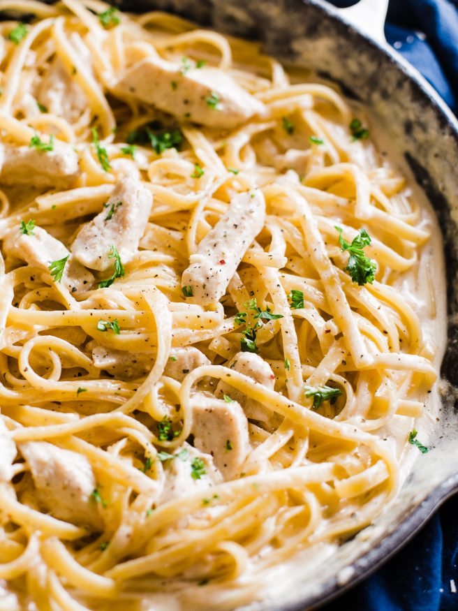 One Pan Chicken alfredo, with a from-scratch sauce and fresh Italian seasonings. Takes 20 minutes to make, and 2 minutes to clean up! 