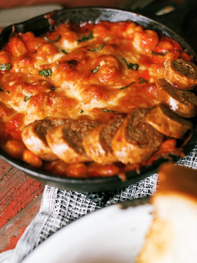 This Gnocchi and Marinara skillet, is a simple to make gnocchi bake that is loaded with cheese and baked off to get a that beautiful golden brown cheese layer on top. 