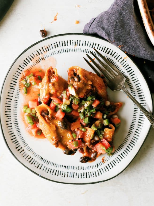 These taco stuffed shells with ground beef taco filling are worth having on the dinner table when you want to change up taco night or pasta night. 