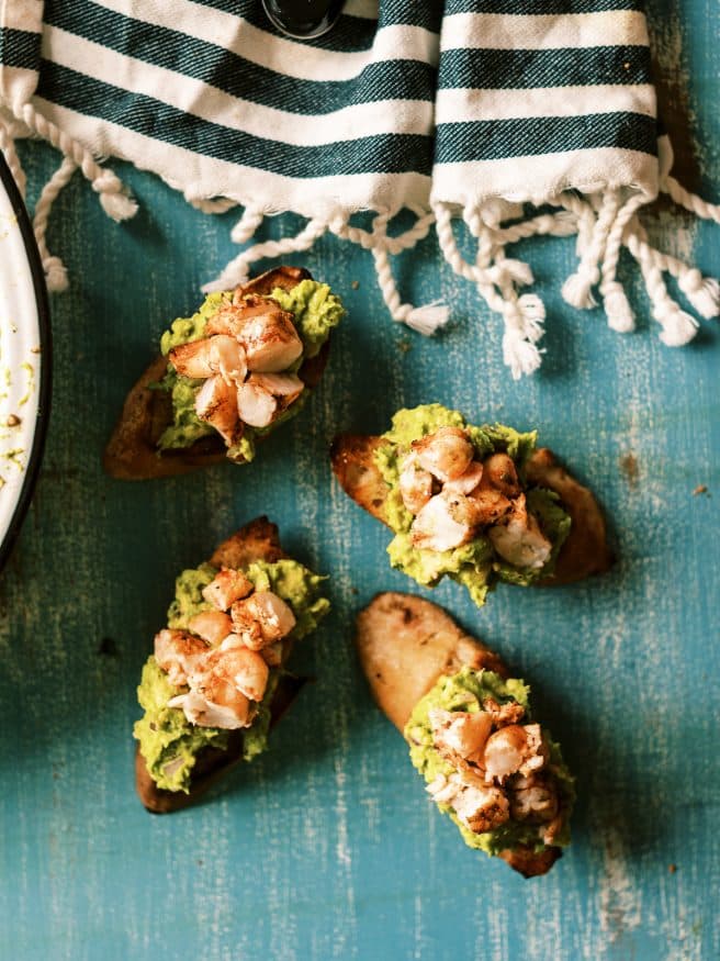 Grilled shrimp meets avocado toast, but in a summer bite form. This is the perfect light summer tapas style dinner that you need to give a go! 