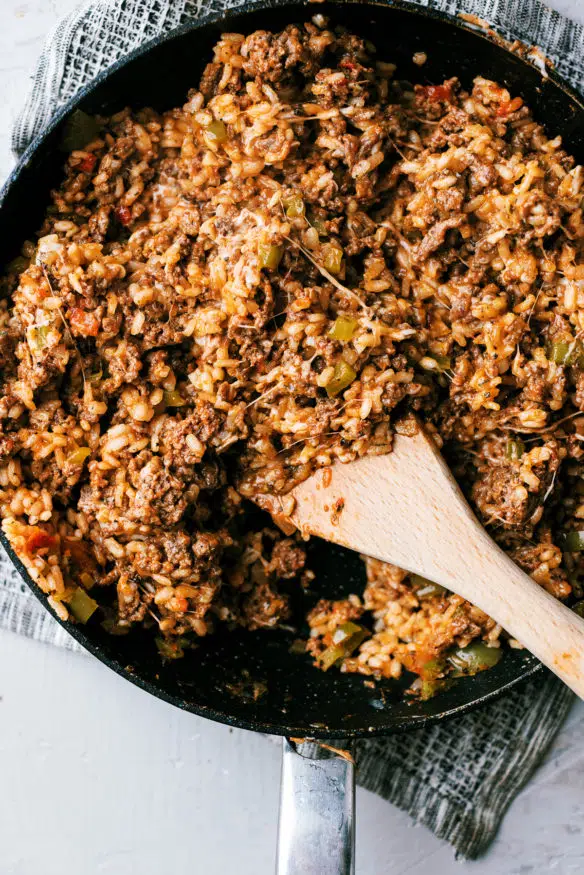 These Italian stuffed peppers are crammed with ground beef, Arborio rice, oregano, basil and other Italian spices and mozzarella cheese