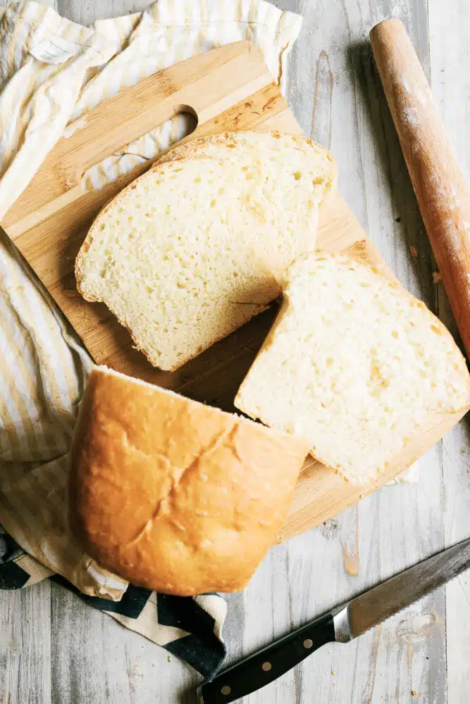 This easy to follow homemade white bread recipe guide make the best quality bread you'll ever have while helping to save a few bucks!