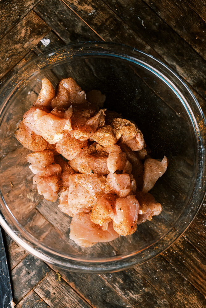 30-minute Air Fryer Bang Bang Chicken with crispy air-fried chicken bites, tossed in a spicy mayonnaise, sweet chili, and sriracha sauce